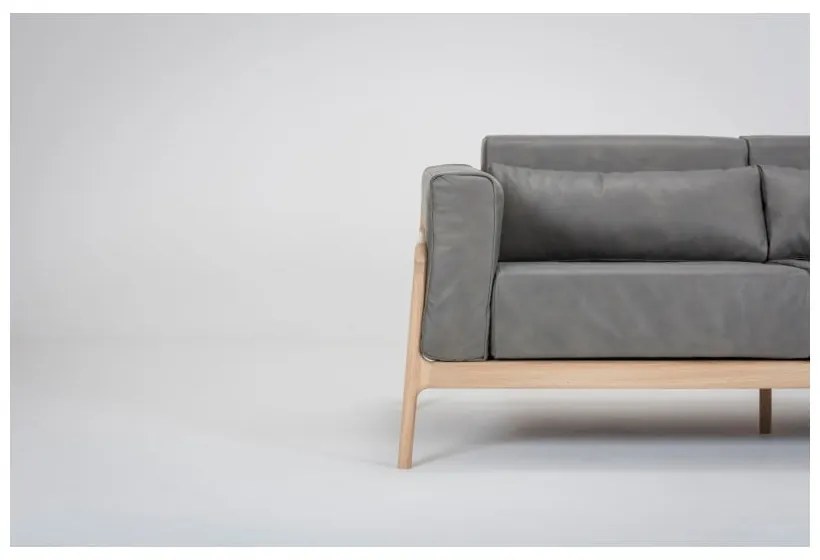 Fawn szürke kanapé bivalybőrből, tömör tölgyfa szerkezettel, 180 cm - Gazzda