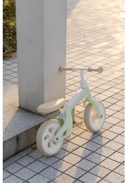 QPlay - TECH futóbicikli menta