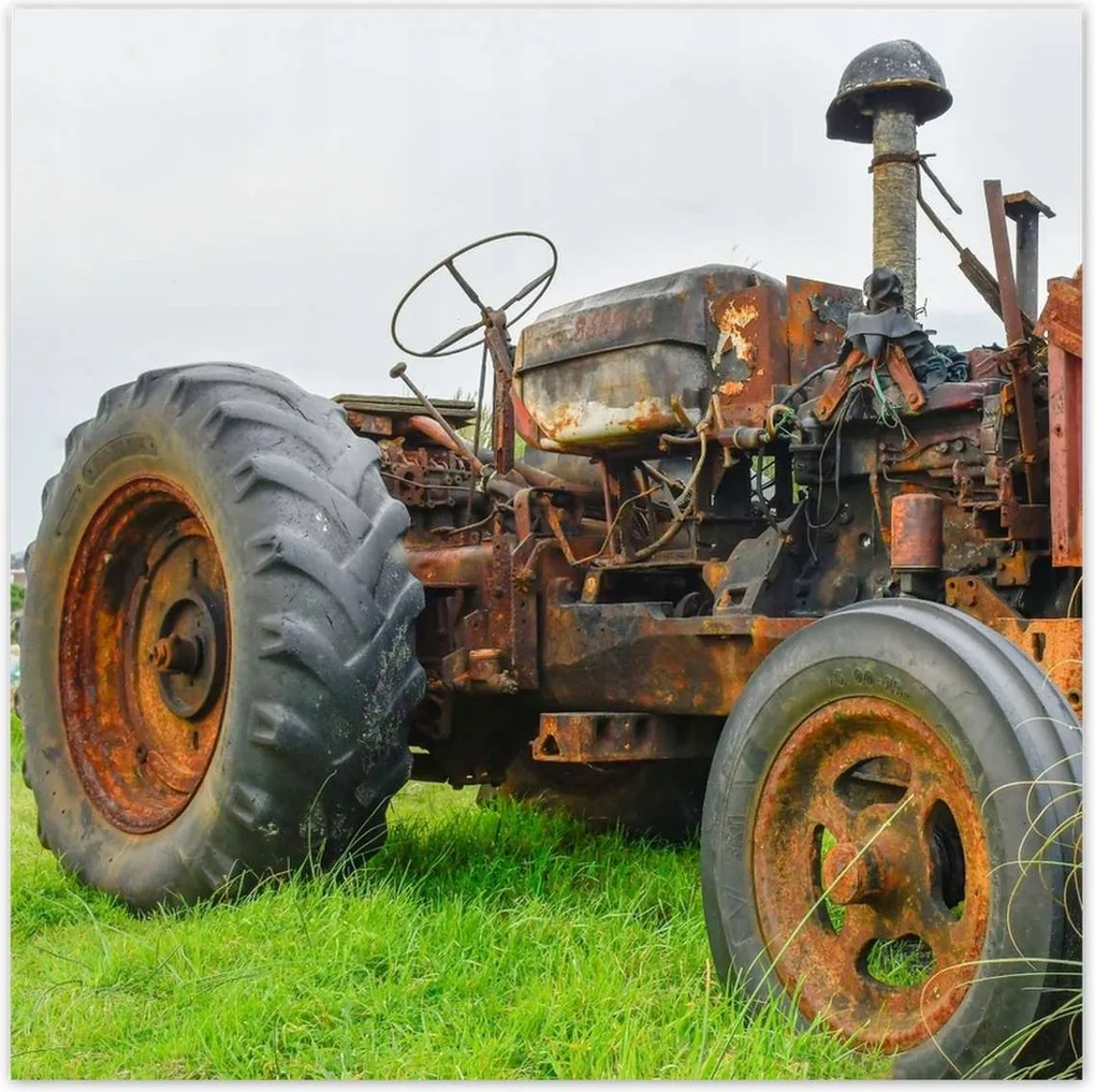 Poszterek 30x30 Régi elhagyatott traktor