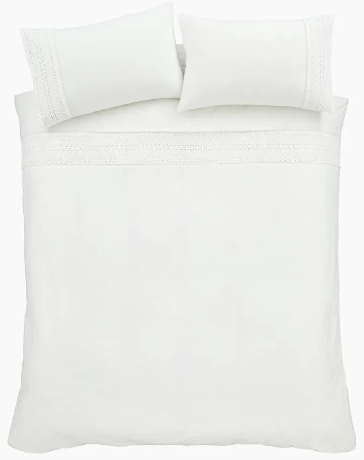 Fehér kétszemélyes-hosszabbított ágyneműhuzat 230x220 cm Broderie Anglaise – Catherine Lansfield
