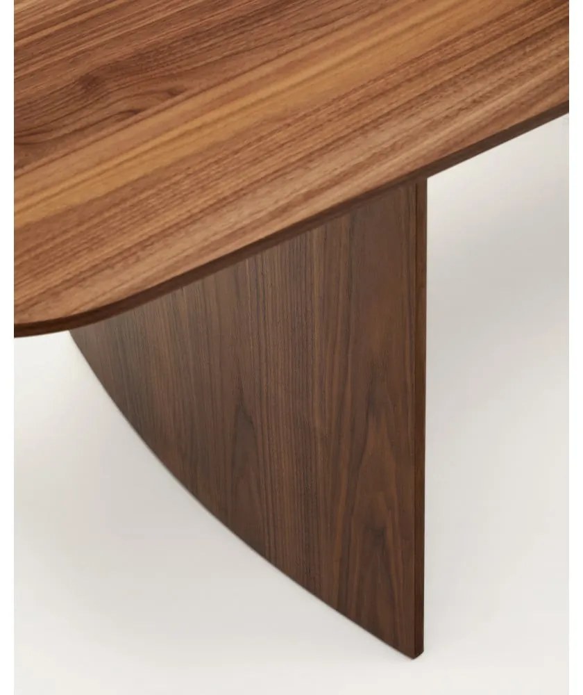 Barna étkezőasztal diófa dekorral 100x200 cm Litto – Kave Home