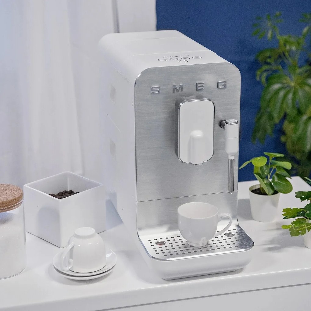 SMEG Automata kávéfőző BCC12 cappuccinohoz 19 bar / 1,4 l, fehér - Smeg