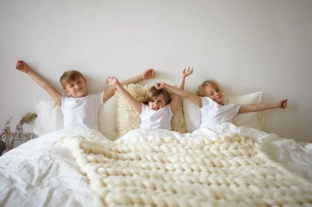 Sleepy-Kids gyermek 14 cm magas hypoallergén matrac Bamboo huzattal 80x180cm