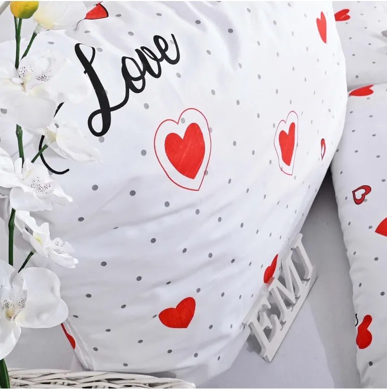 EMI Love ágyneműhuzat, A standard egyszemélyes ágy szett tartalma: 1x 140x200 + 1x 70x90