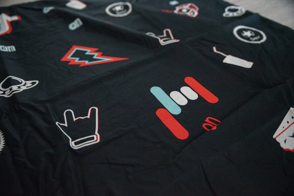 Tik Tok fekete pamut ágyneműhuzat