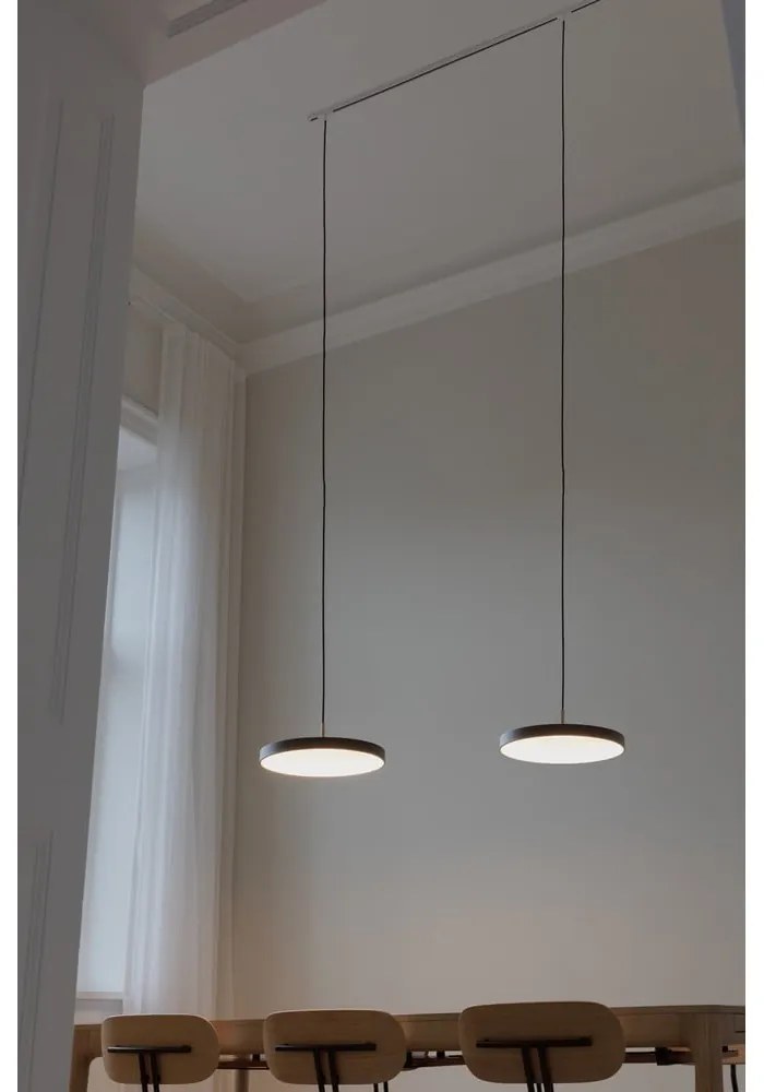 Fekete LED dimmelhető függőlámpa fém búrával ø 43 cm Asteria Plus Medium – UMAGE