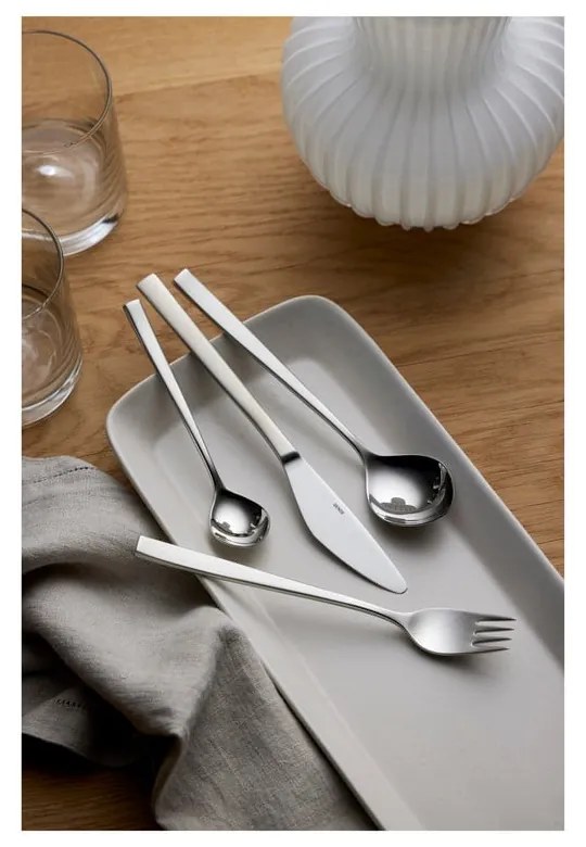 Ezüstszínű rozsdamentes acél evőeszköz készlet 16 db-os Fuga – Gense