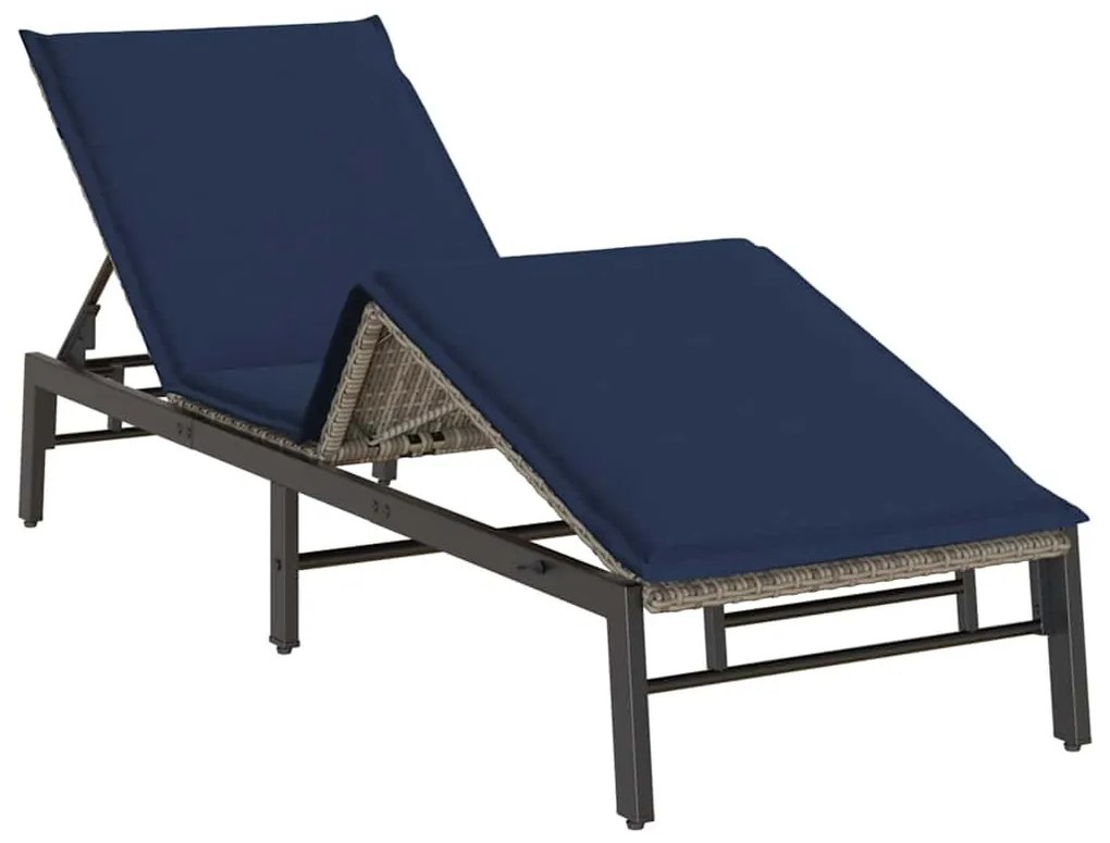 Szürke polyrattan napozóágy párnával