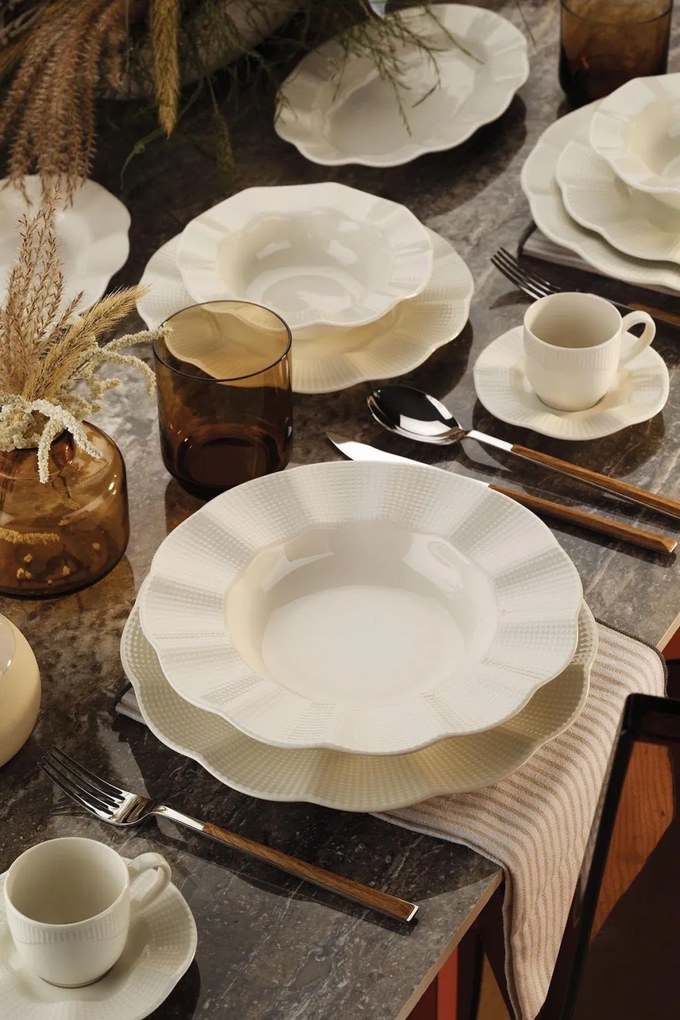 26 részes porcelán étkészlet krém