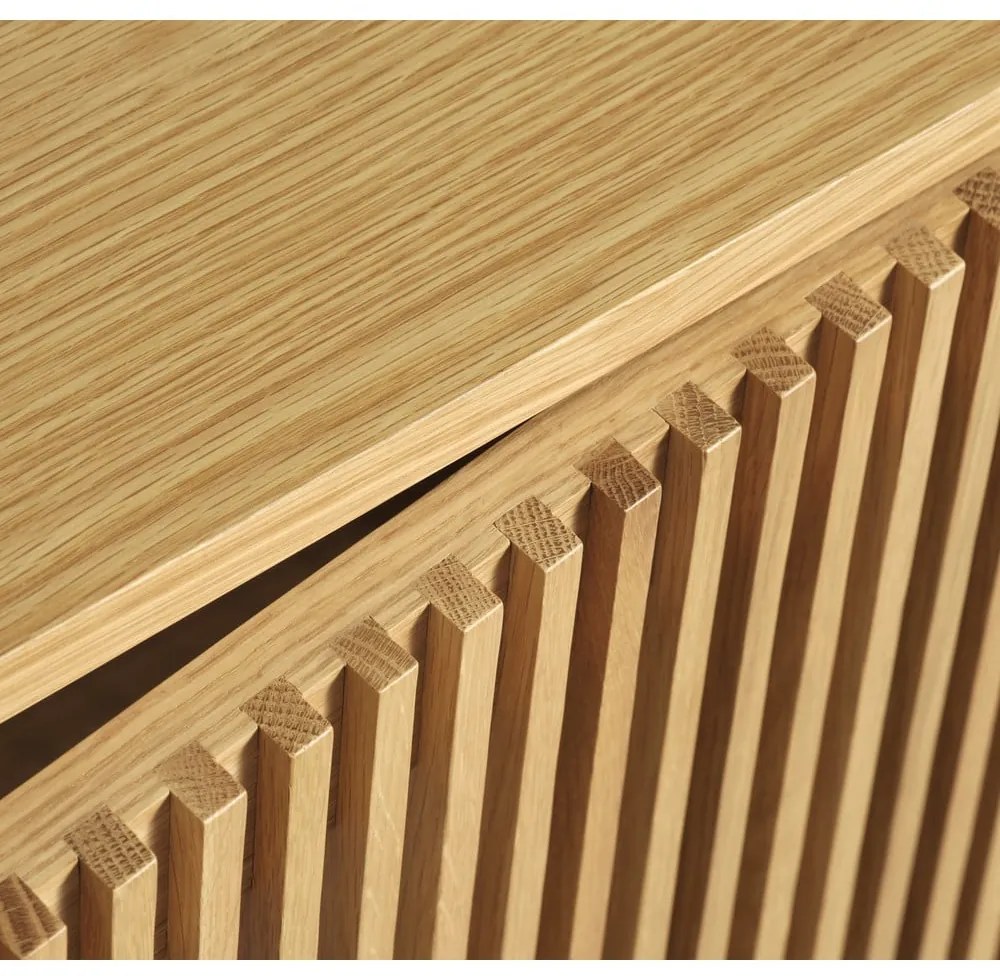 Natúr színű szekrény tölgyfa dekorral 95x140 cm Tiber – Unique Furniture