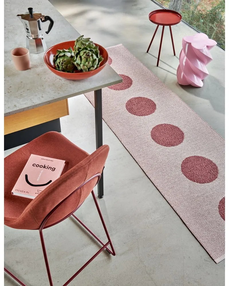 Világospiros kültéri-beltéri futószőnyeg 70x200 cm Vera Pop Blush – Pappelina