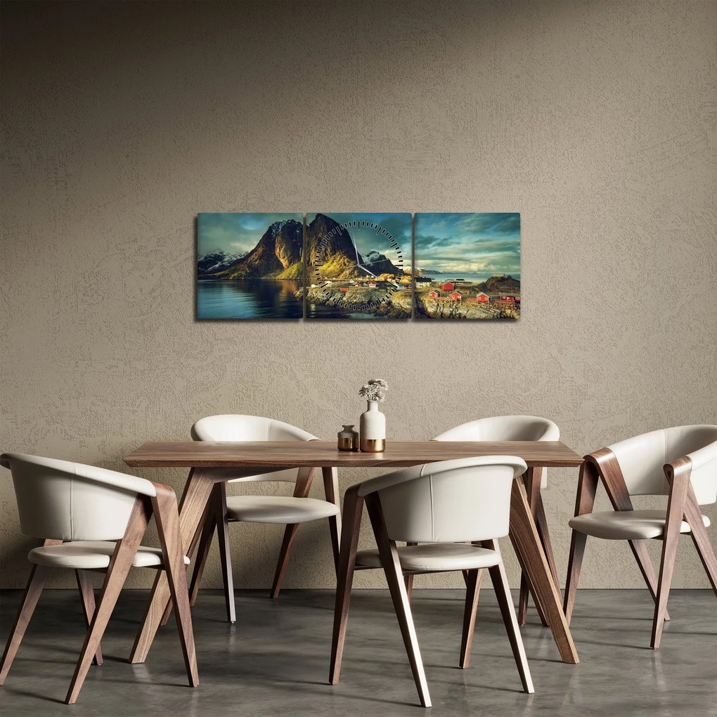 Egy halászati falu képe Norvégiában (órával) (90x30 cm)