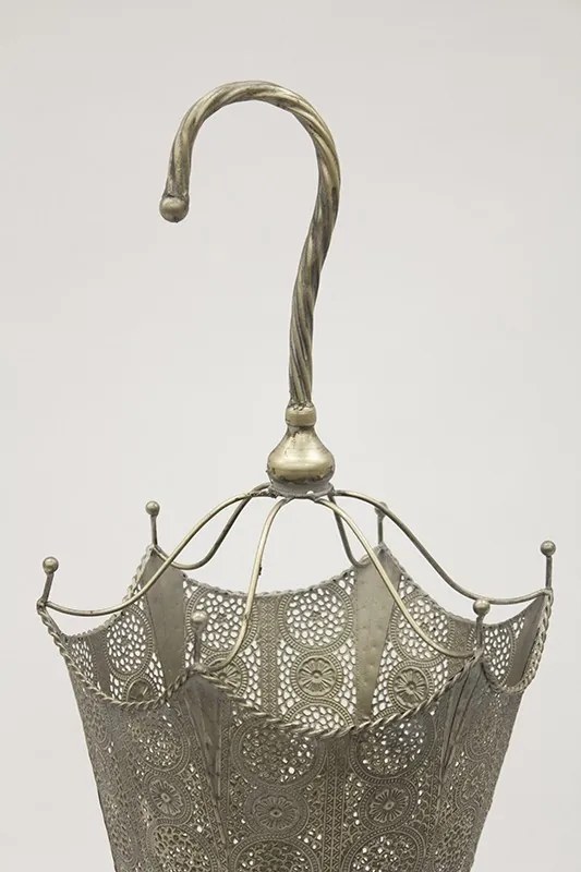 Derby design óezüst esernyő formájú áttört fém esernyőtartó fogantyúval 82x33x33cm