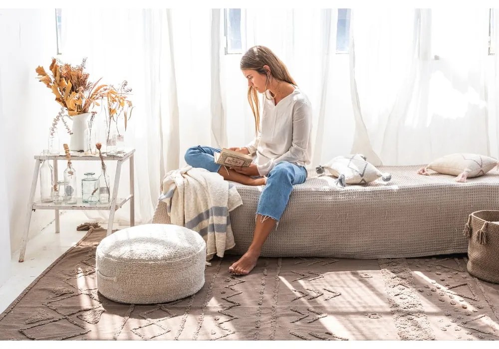 Krémszínű puff Chill Natural – Lorena Canals
