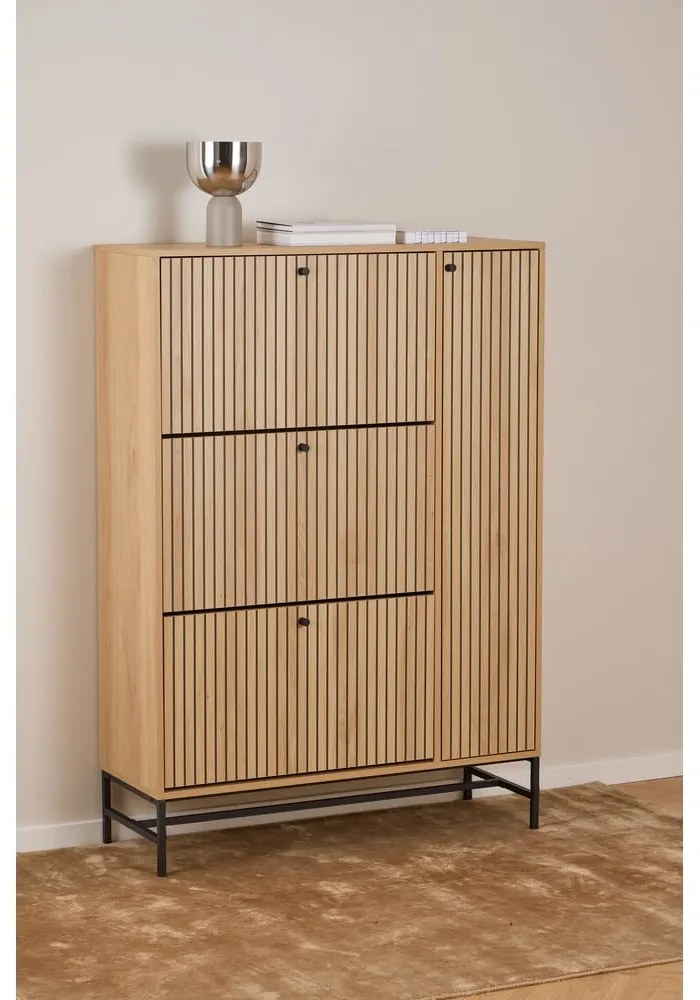 Natúr színű billenő ajtós cipőtartó tölgyfa dekorral 99x140x35 cm Albany – Actona