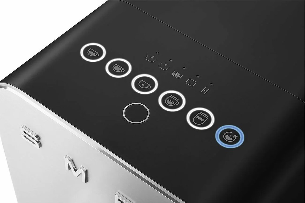 SMEG Automatický kávovar BCC13 na cappucino 19 barů s dávkovačem mléka, 1,4l, černá - Smeg