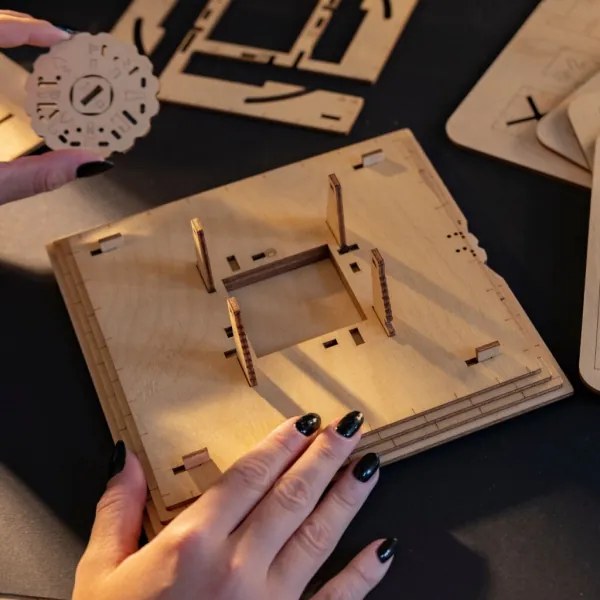 EscapeWelt - 3D fa mechanikus puzzle Piramis