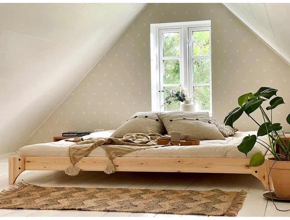 Borovi fenyő franciaágy ágyráccsal 140x200 cm Elan – Karup Design