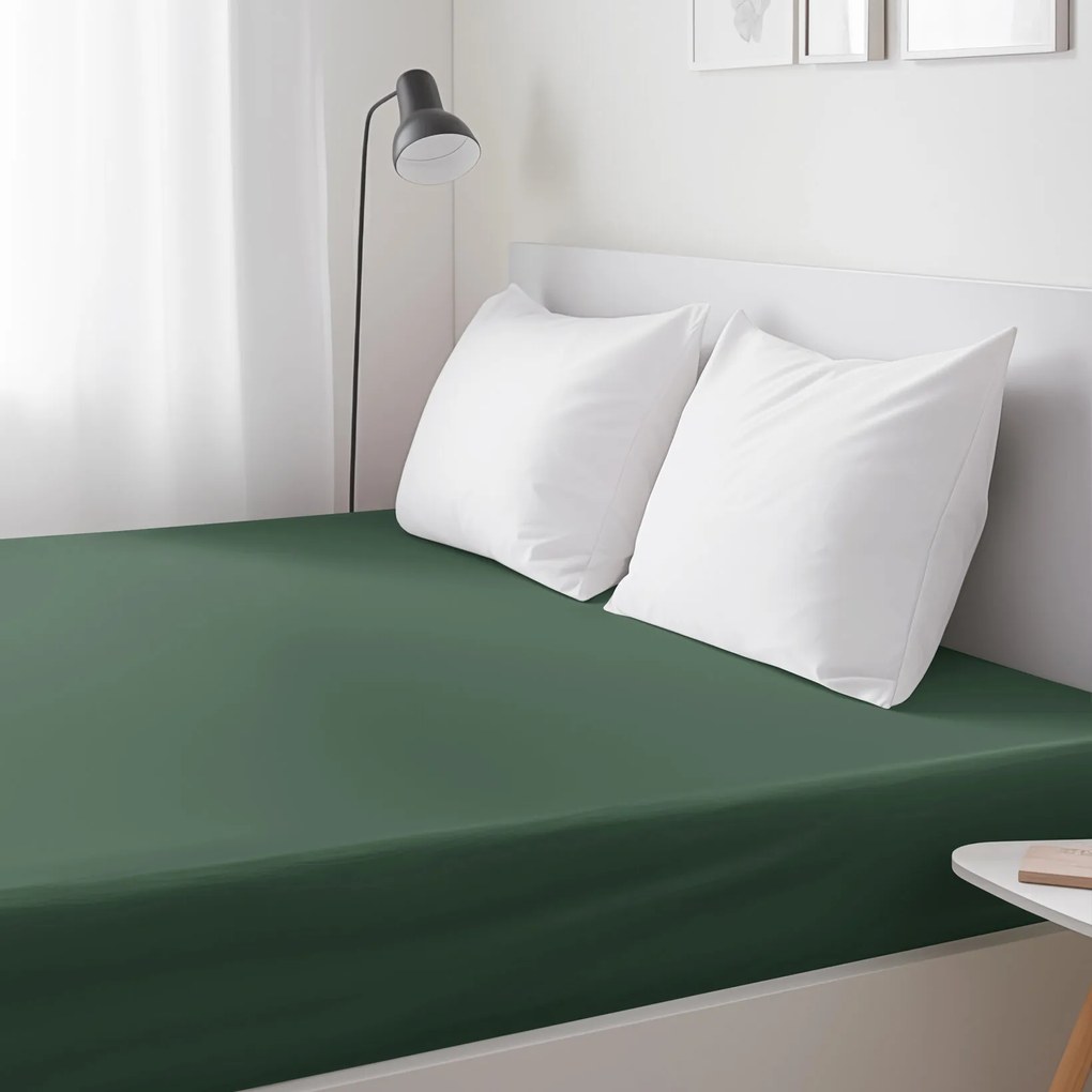 Goldea pamut gumis lepedő - sötétzöld 90 x 200 cm