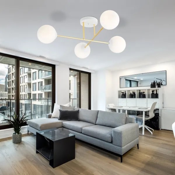 Csillár rúdon  MAGNUM 4xE14/10W/230V fehér/arany