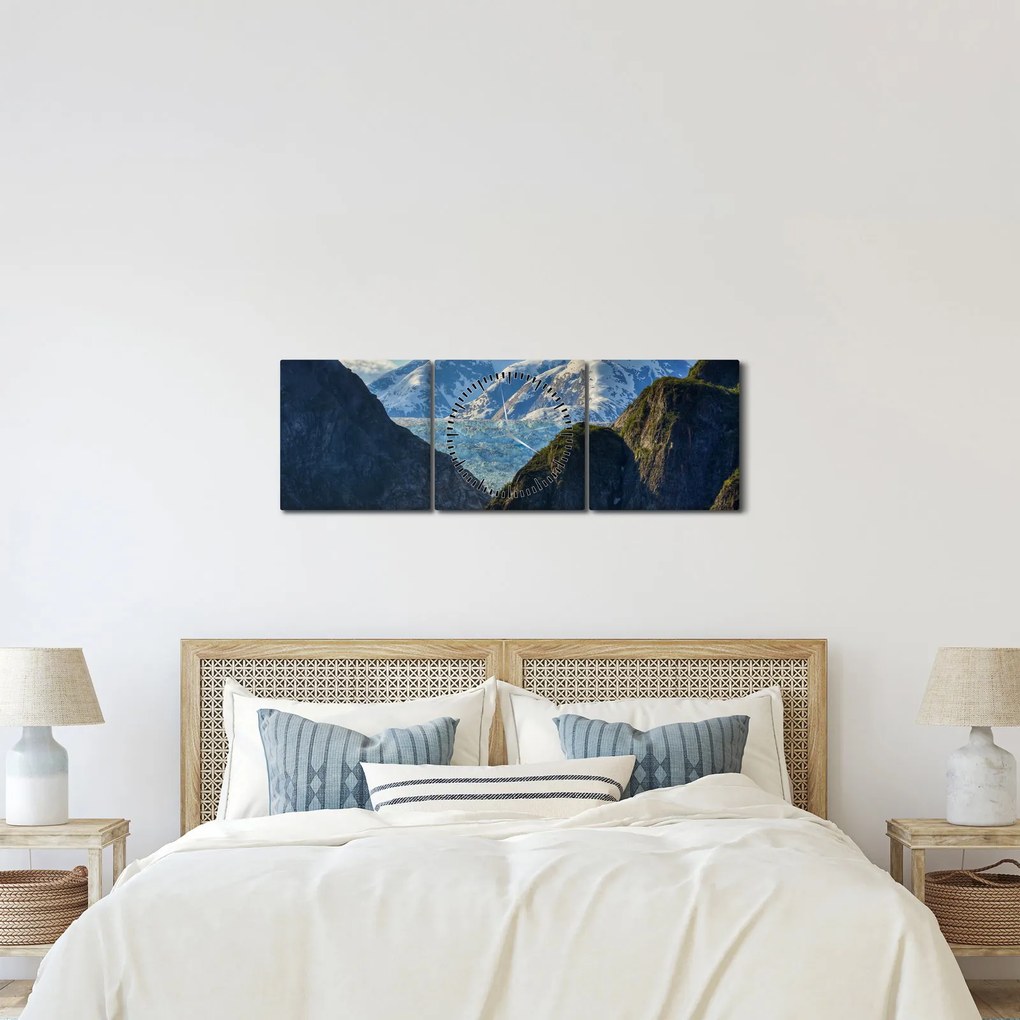 Tájkép hegyekkel (órával) (90x30 cm)