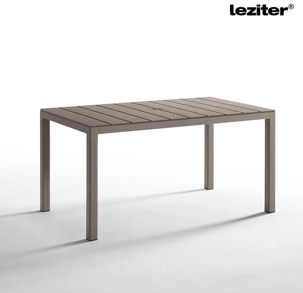 Tulsa műanyag kerti asztal