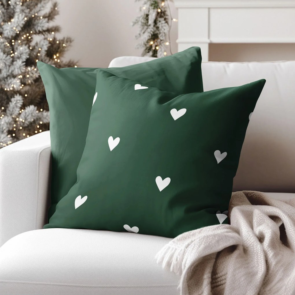 Goldea pamut párnahuzat - szívecskék, sötétzöld alapon 45 x 45 cm