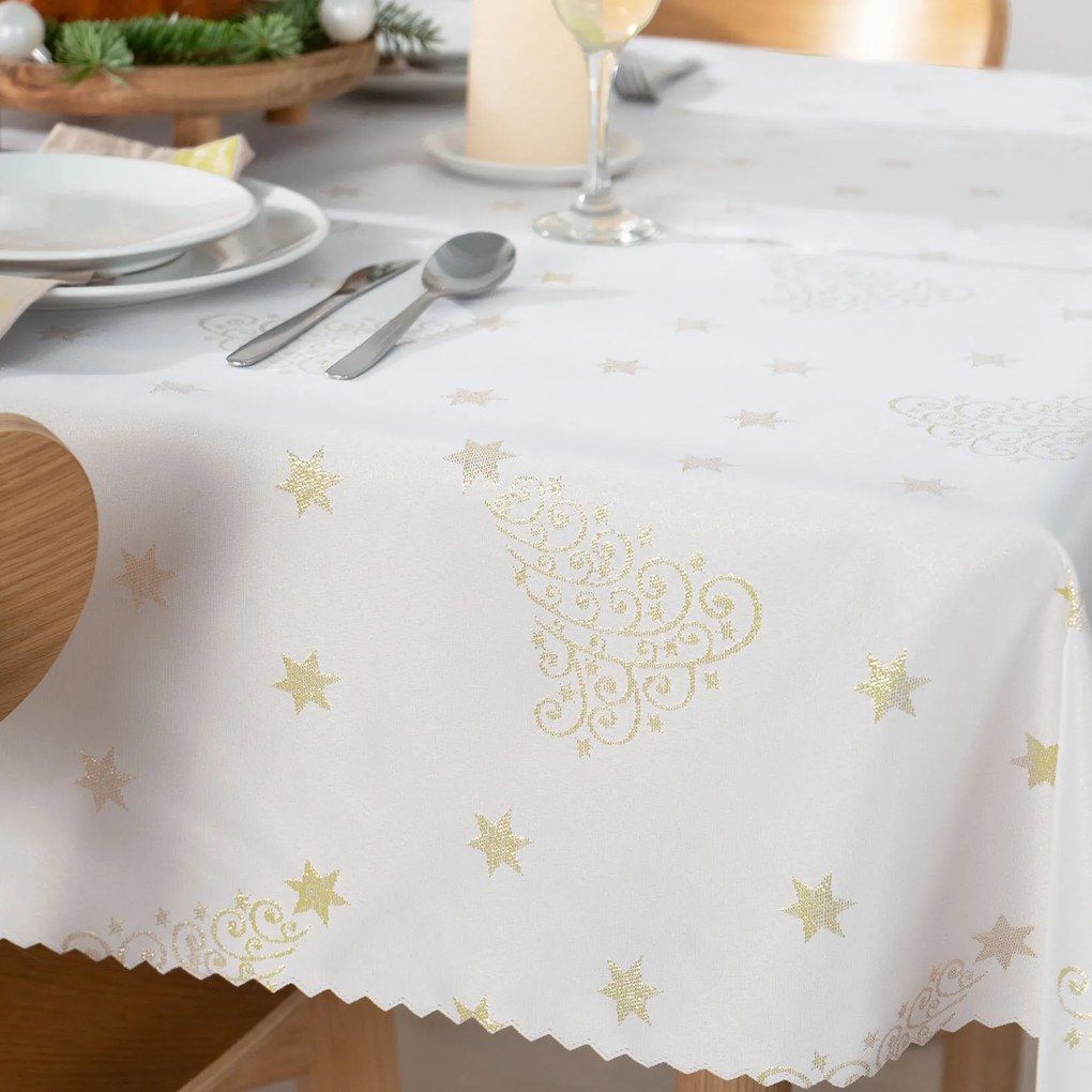 Goldea karácsonyi teflonbevonatú asztalterítő - aranyszínű karácsonyfák és csillagok 120 x 120 cm