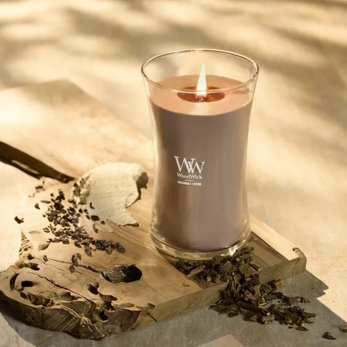 WoodWick Illatosító gyertya nagy váza PatchouliCreme, 609 g