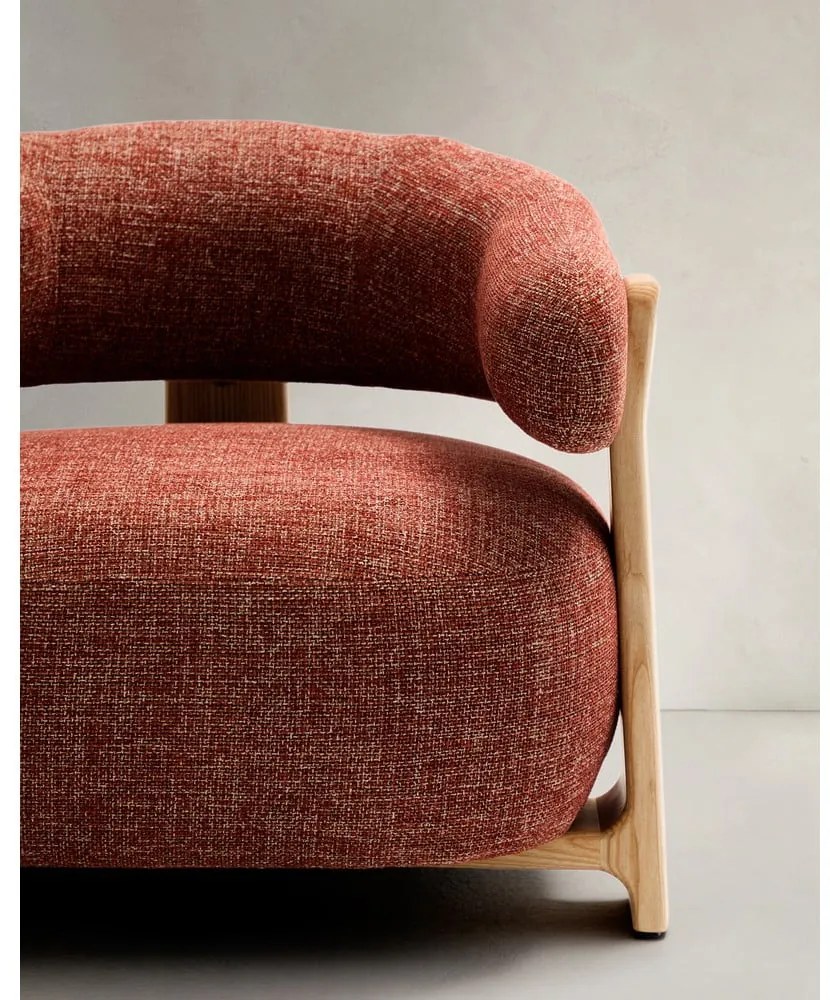 Terrakotta színű zsenília fotel Granite – Kave Home