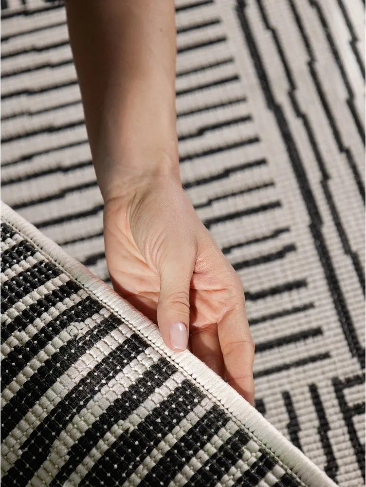 Fekete-krémszínű kültéri-beltéri szőnyeg 200x300 cm Haringey Nightingale – Ted Baker