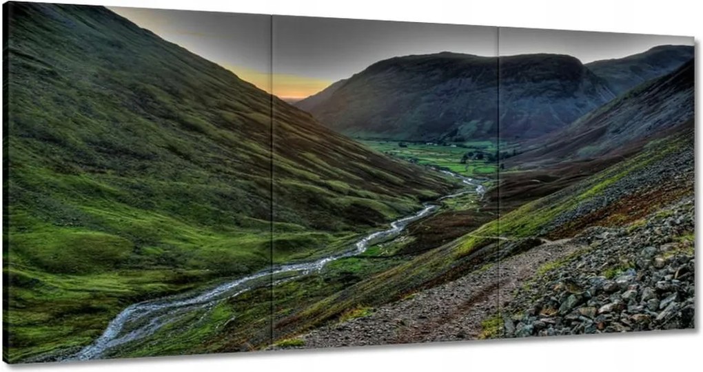 Vászonkép 120x60 Napfelkelte a hegyekben