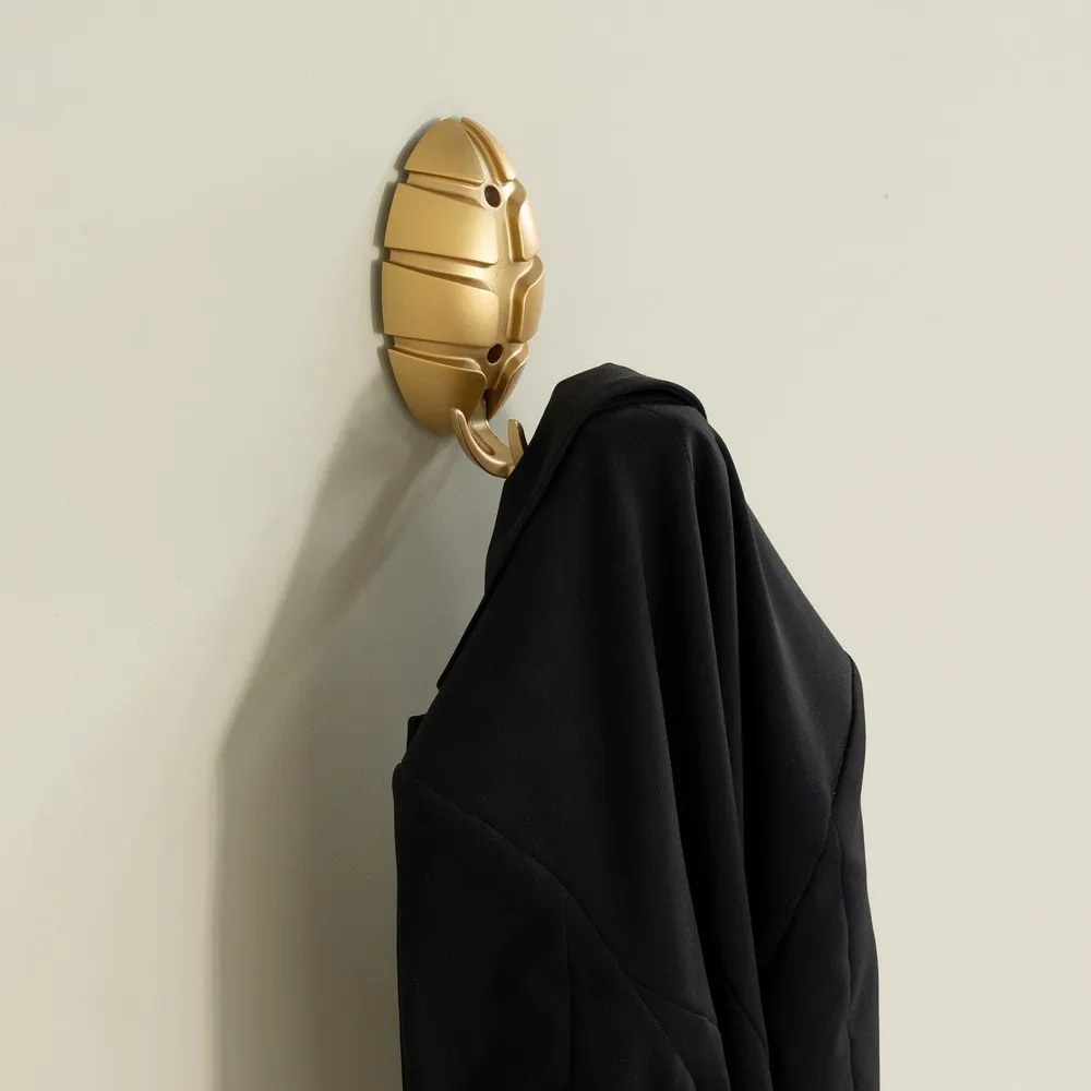 Aranyszínű fali műanyag akasztó Bug – Spinder Design