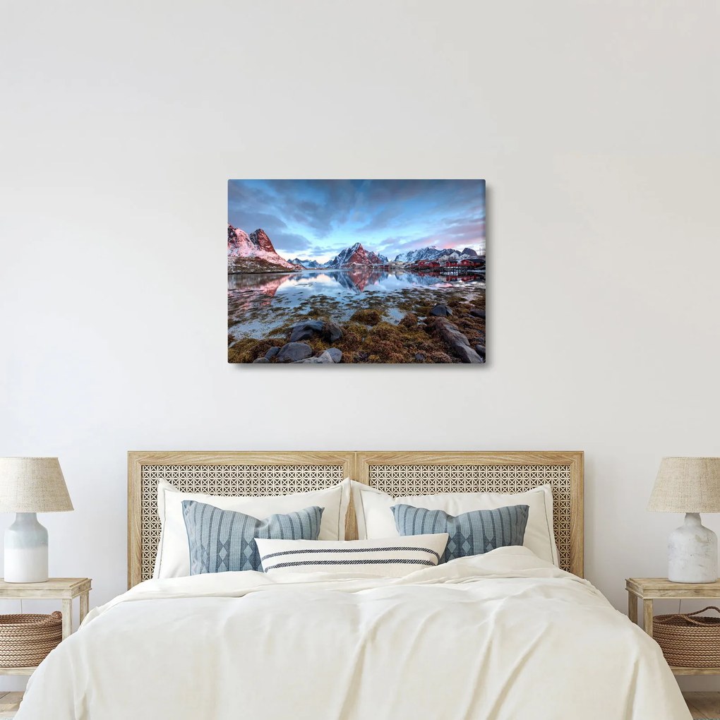 Kép - Napfelkelte Reine felett (70x50 cm)