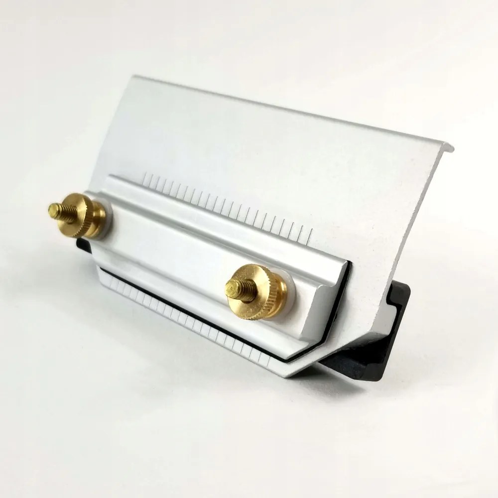 Széles vezetősín vésők és gyalukések élezéséhez