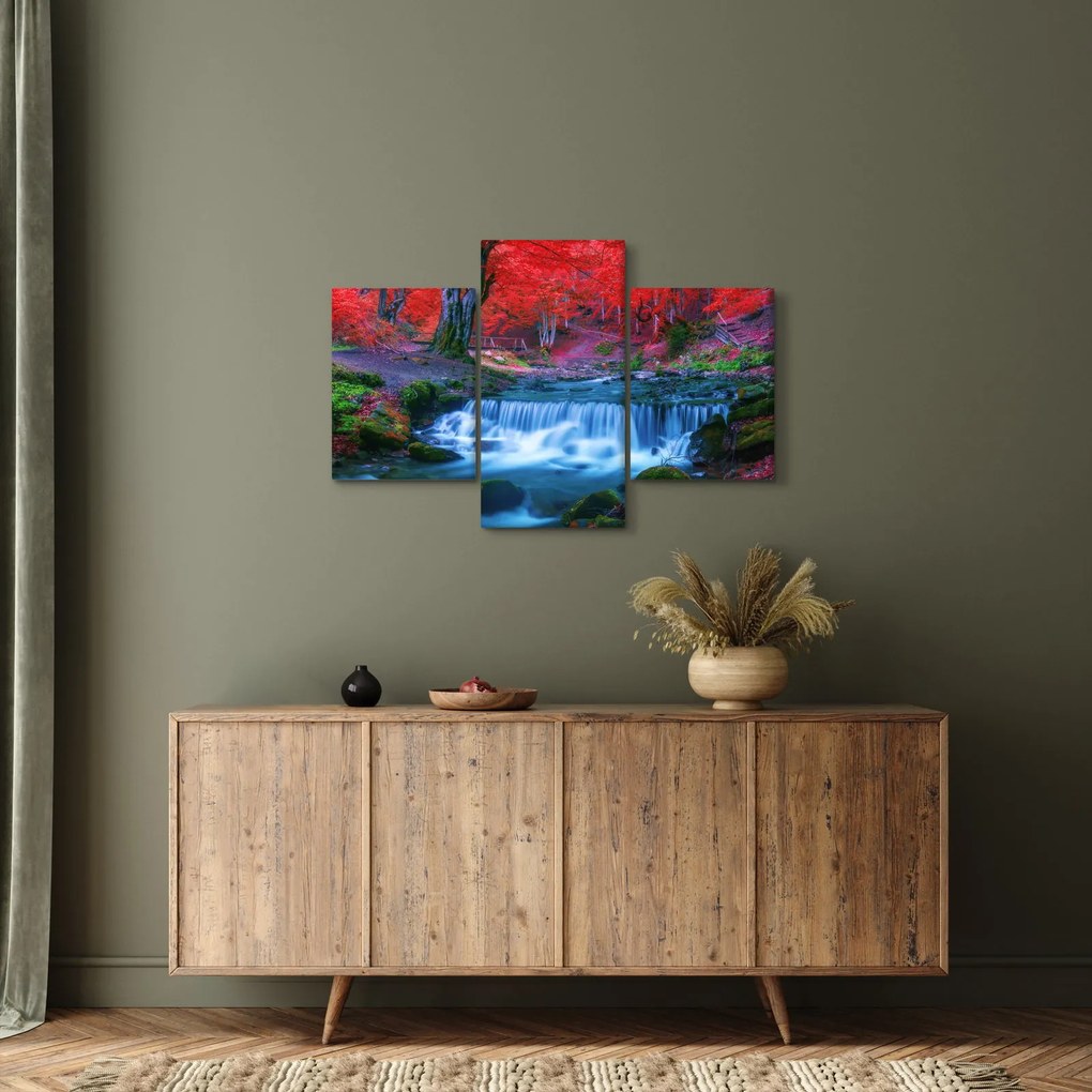 Kép Vízesés egy vörös erdőben (90x60 cm)