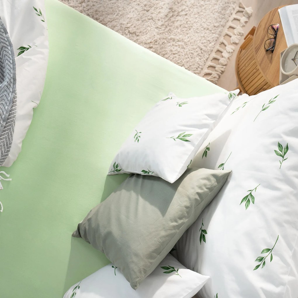 Goldea jersey gumis lepedő - világoszöld 180 x 200 cm