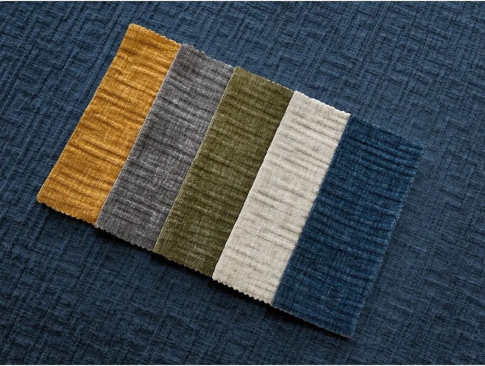 Sötétkék zsenília kinyitható kanapé mindennapos alvásra 240 cm Hugo – Bobochic Paris