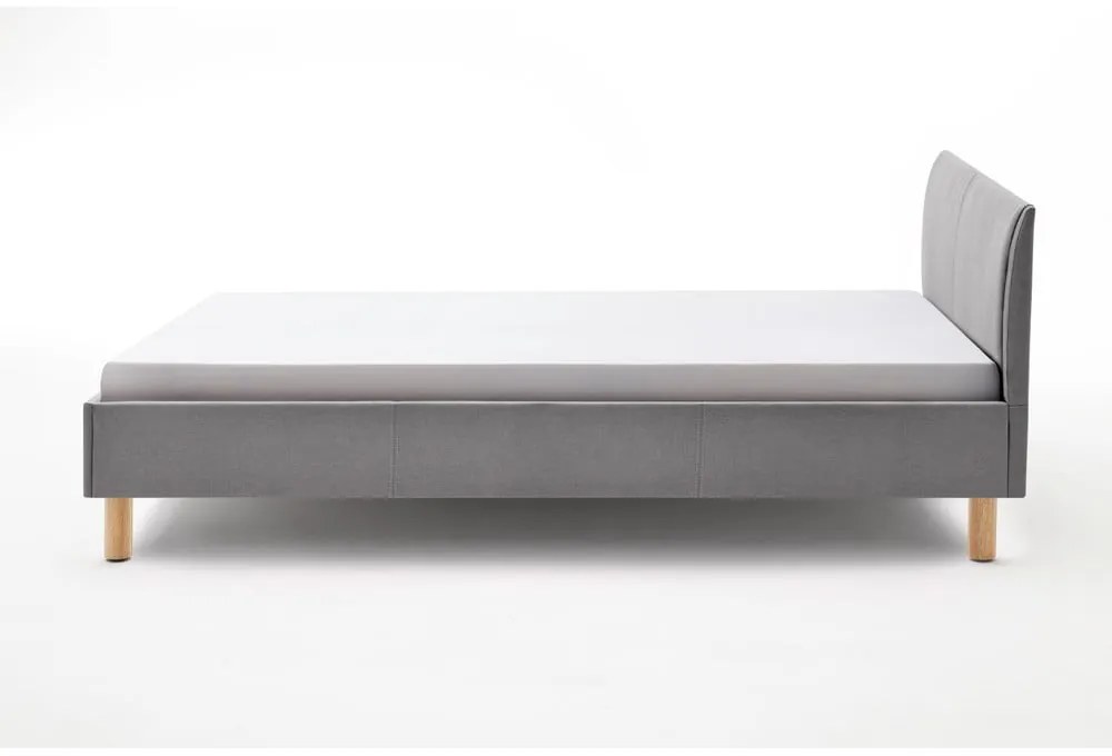 Világosszürke kárpitozott egyszemélyes ágy ágyrács nélkül 120x200 cm Lena – Meise Möbel