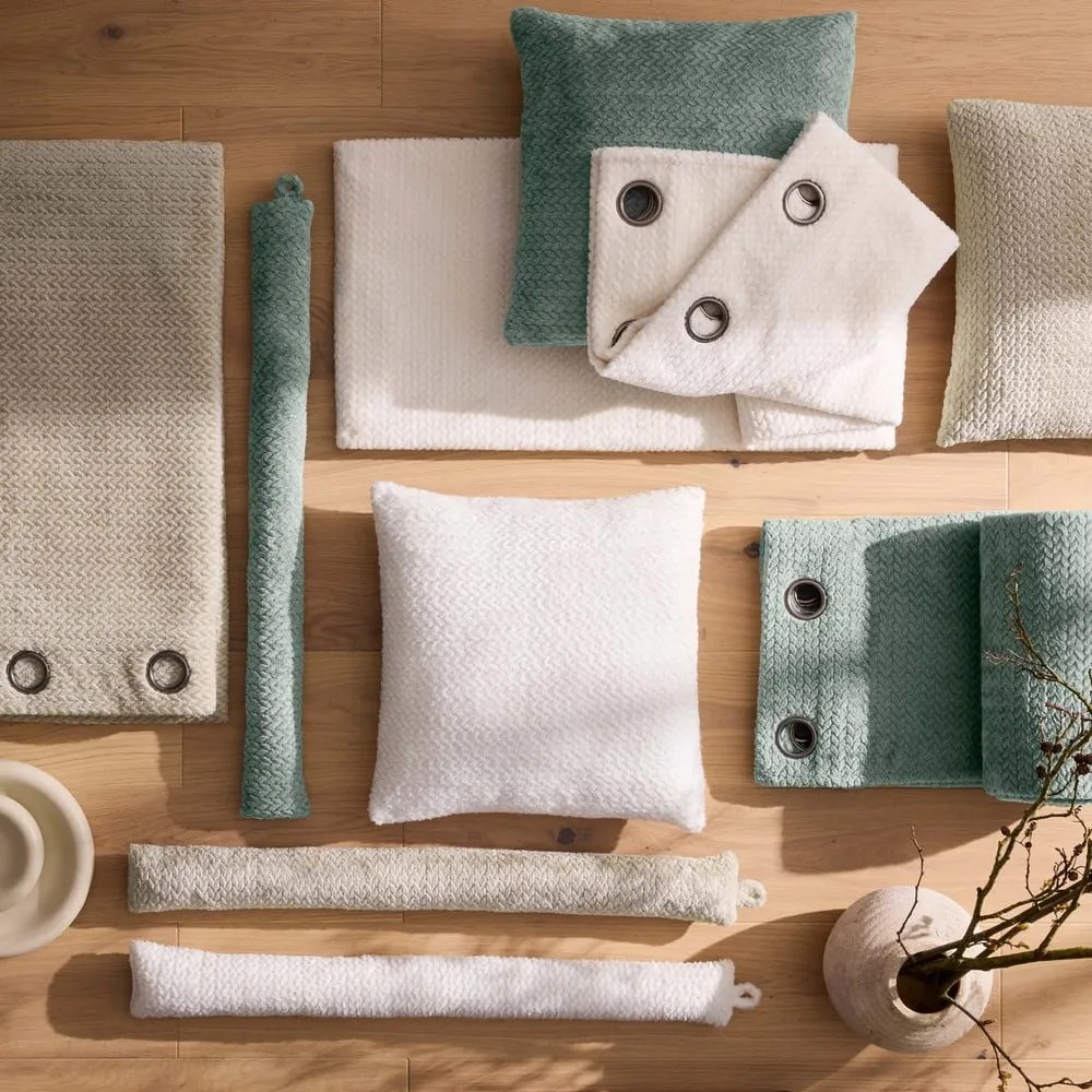 Zöld mikroflanel függöny 140x240 cm Flanela – douceur d'intérieur