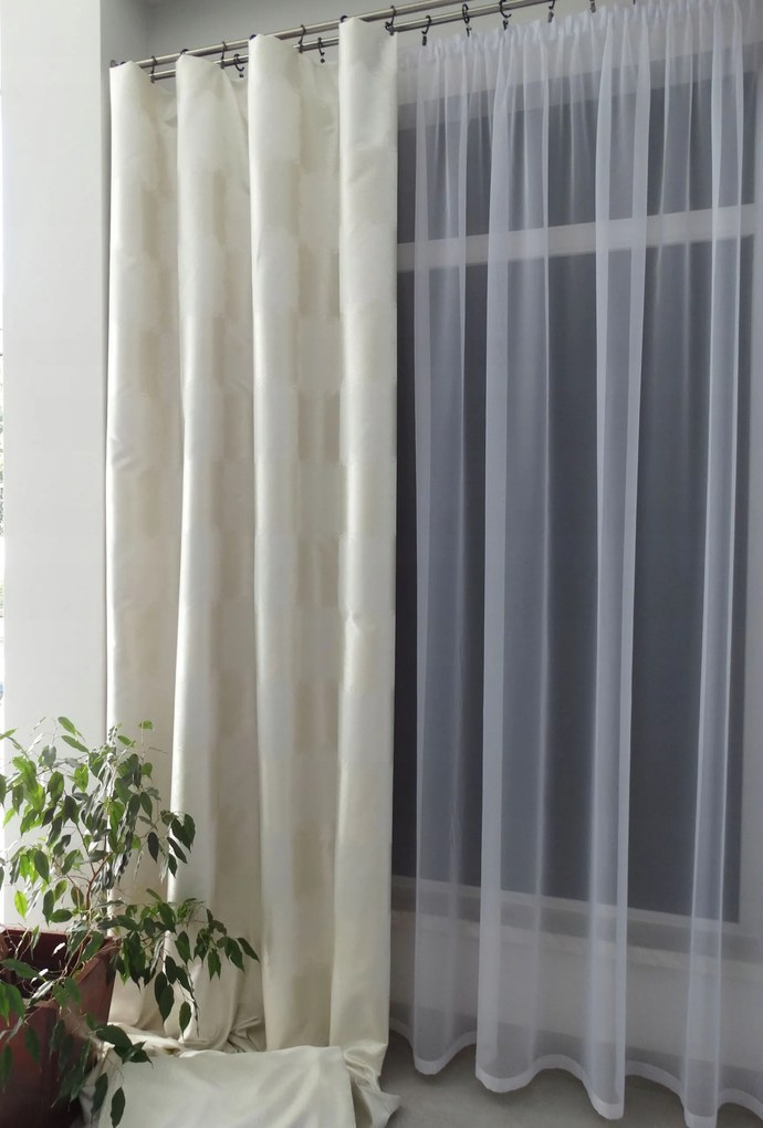 Mg Tk függöny 4853 ekrü Ezüst cérna 185cm pol