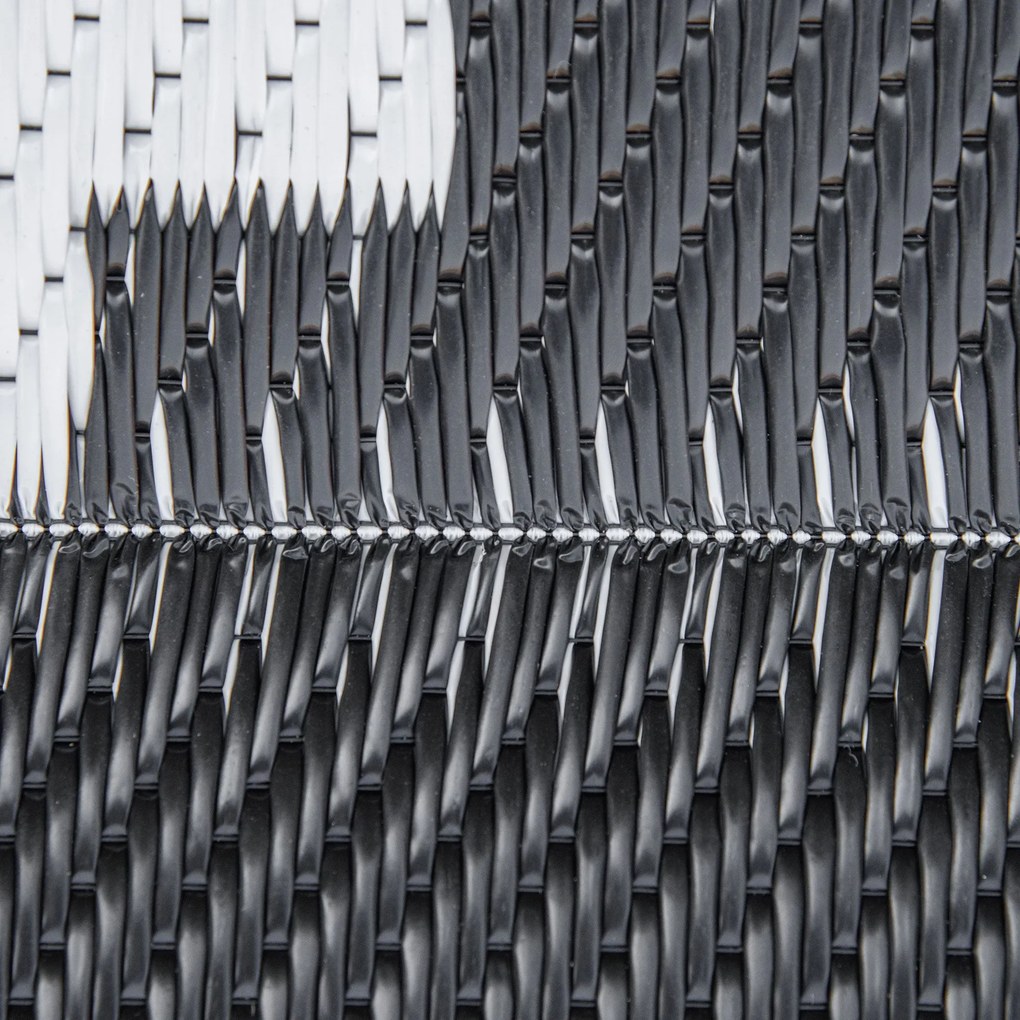 Outsunny Kültéri Grafikai Stílusú Szőnyeg - Kétoldalas Szőnyeg 2 Mintával - Méretek: 2,74L x 1,82W m - Magas sűrűségű 310 g/m² PP Fekete és Fehér | Ao