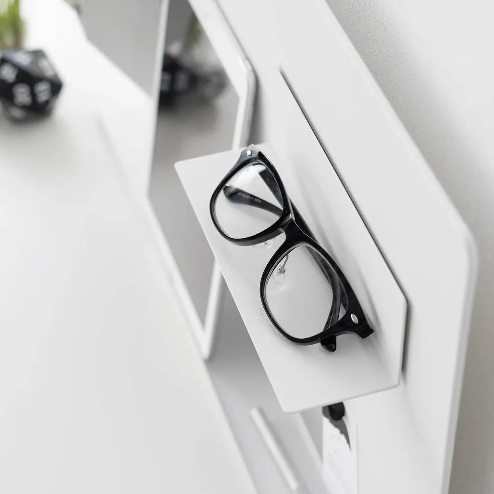 Mágneses üzenőfalra akasztható polc 20x6 cm Tower – YAMAZAKI