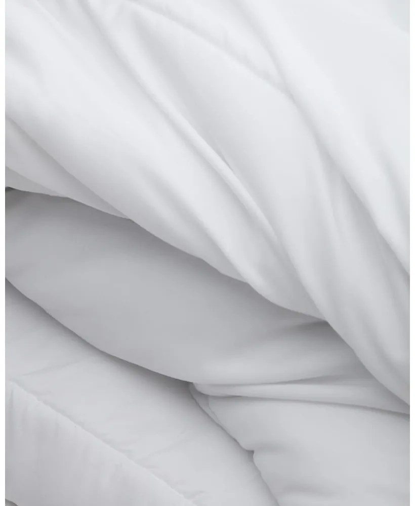 4 évszakos paplan 220x220 cm Mistral – Kave Home