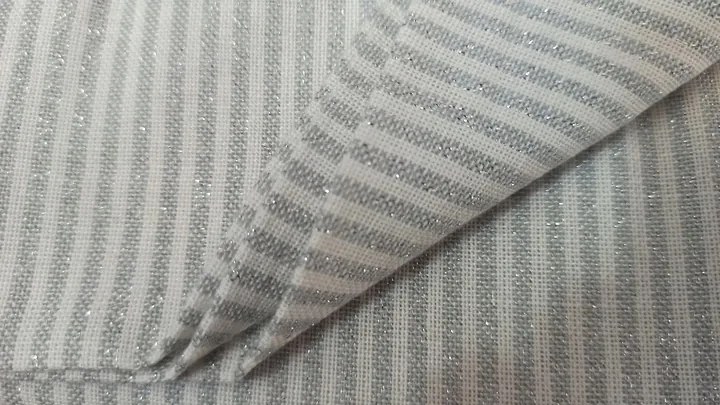 Dekoratív asztali futó SHIMORA 45x150 cm - több színben Termék színe: Narancssárga
