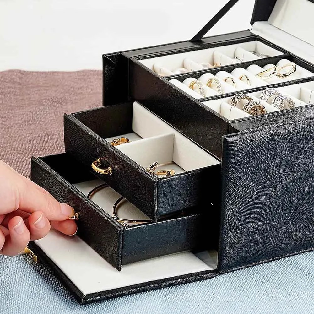 Ékszertartó táska, több színben-fekete