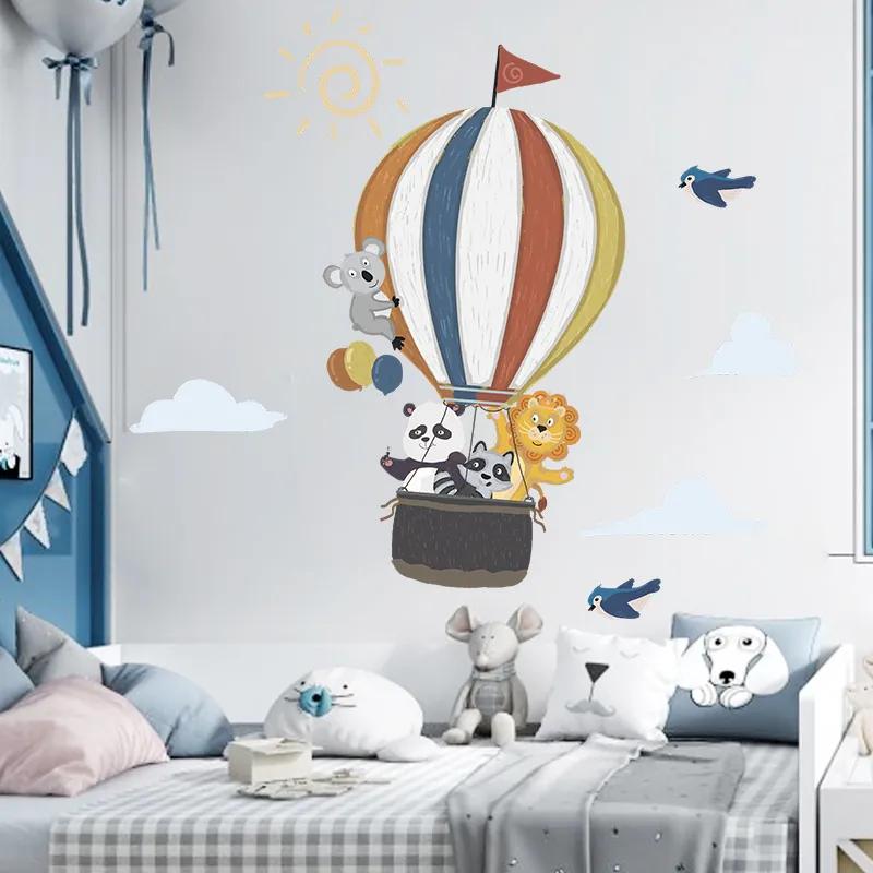 PIPPER | Falmatrica "Hőlégballon állatokkal" 99x110 cm
