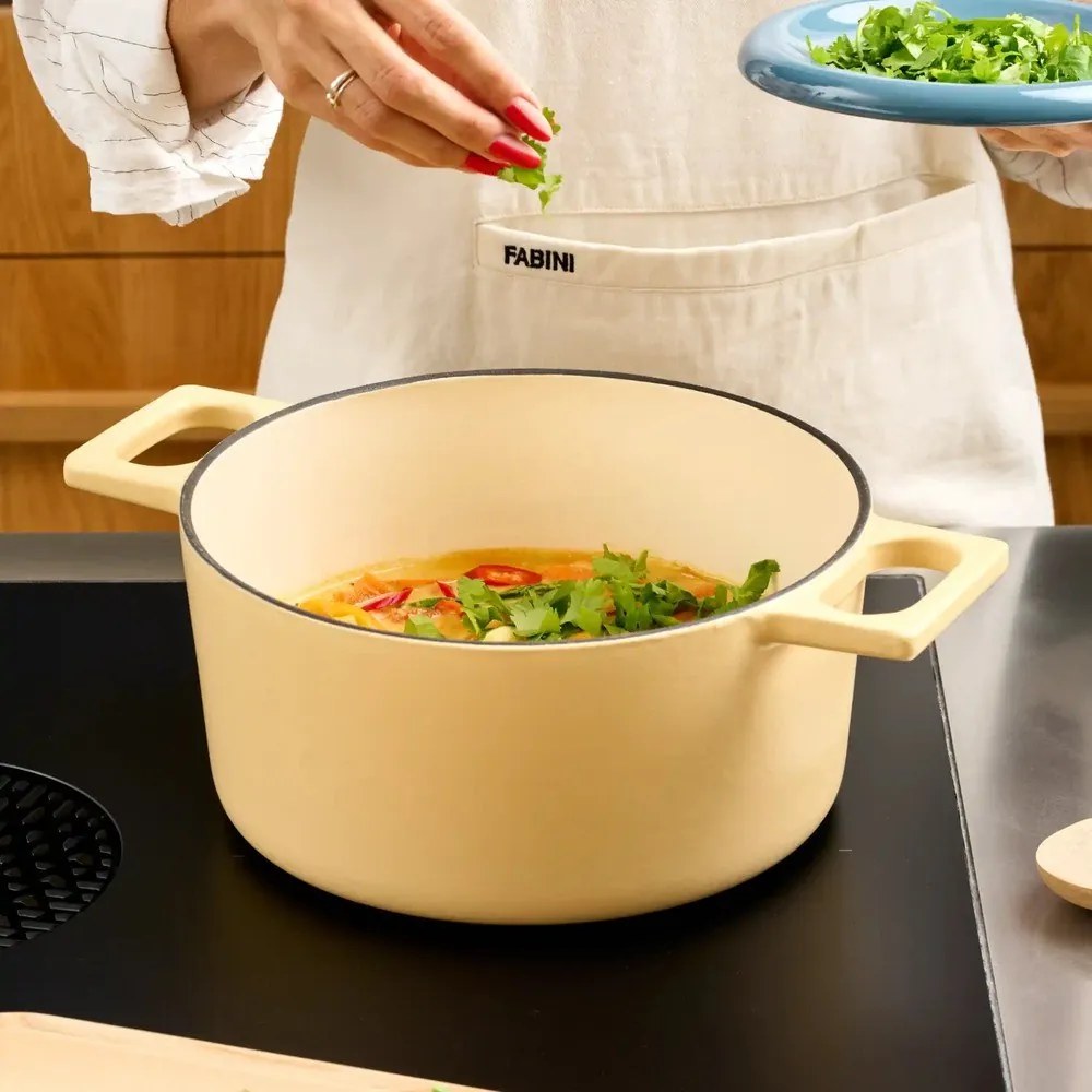 Indukciós tűzhelyhez alkalmas öntöttvas lábas fedővel 5,5 l Mattia 3.0 – FABINI