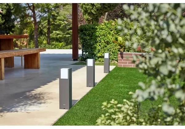 Philips ARBOUR LED kültéri lámpa 6W 12V 2700K IP44