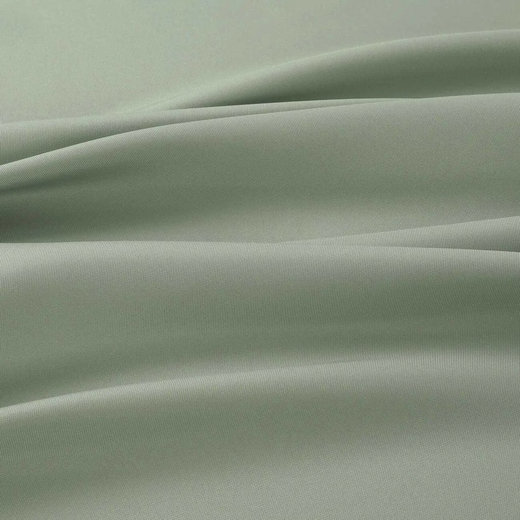 Goldea karácsonyi teflonos terítő - zsályazöld 140 x 220 cm